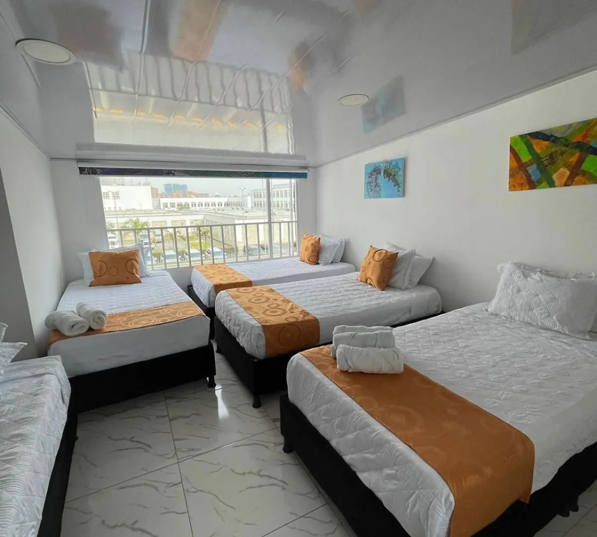 Hotel Luxem Μπογκοτά 3*,