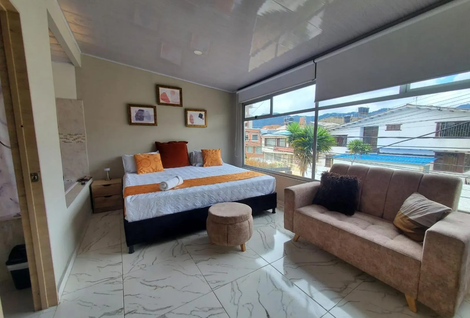 Hotel Luxem Bogota